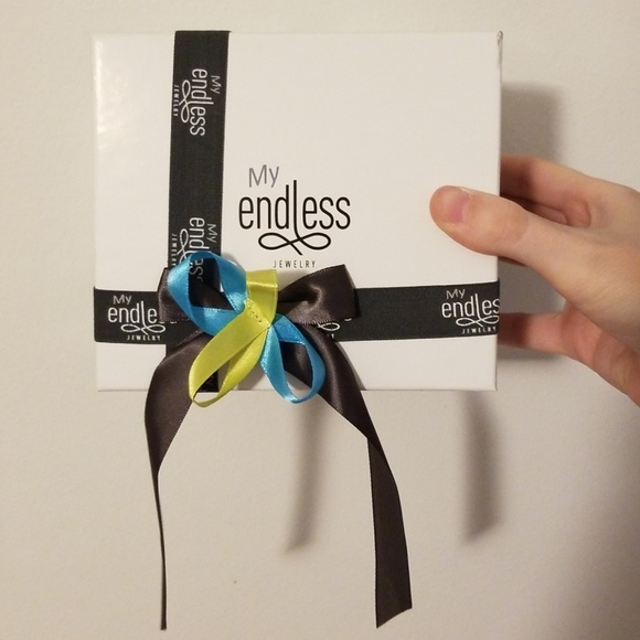 Jewelry Storage - Picture 5 of 5